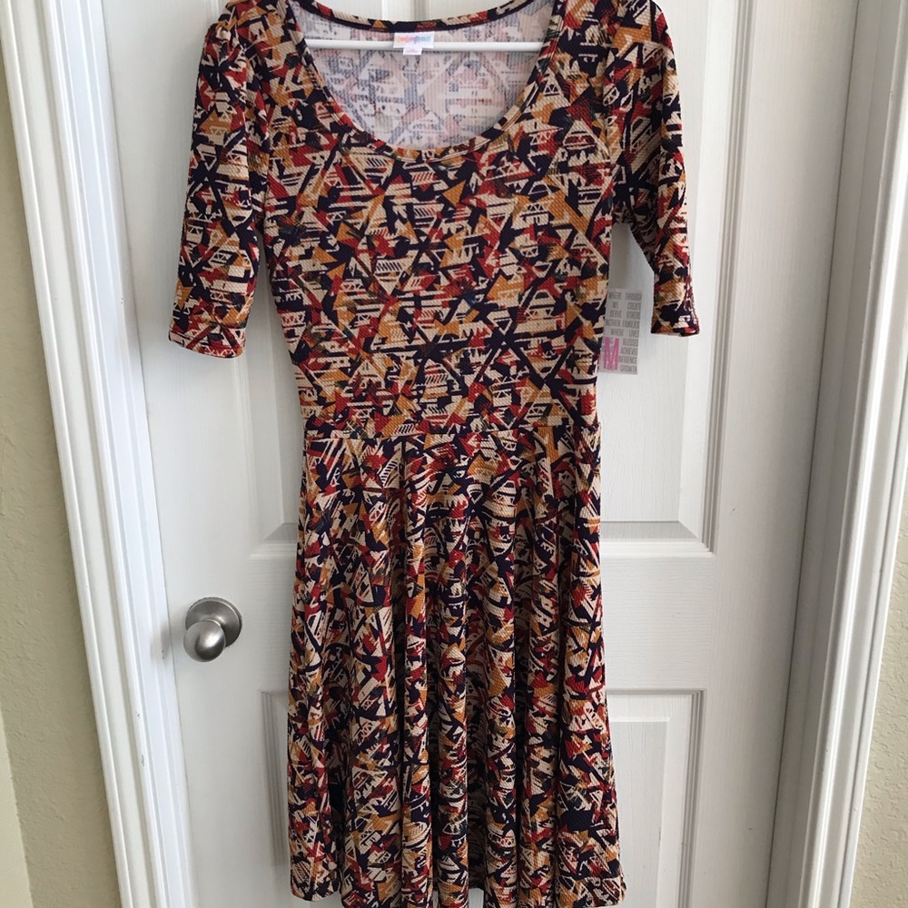 NWT M Lularoe Nicole dress